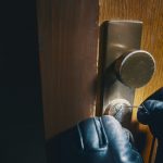 ¿Saldrás de vacaciones? Consejos para regresar y encontrar tu casa sana y salva