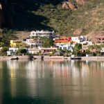 LA INFLUENCIA FRANCESA EN LA VIVIENDA DEL NORTE DE MÉXICO LA INFLUENCIA FRANCESA EN LA VIVIENDA DEL NORTE DE MÉXICO