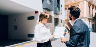 Los 6 errores que debes evitar como asesor inmobiliario Errores que evitar como agente inmobiliario - Freepik