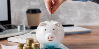 Cómo ahorrar miles de pesos al vender tu casa: Aprende a exentar el ISR en México Aprende a exentar el ISR en Mexico - Foto Freepik