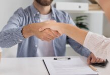 Fin de año, nuevo comienzo: Guía completa para renovar tu contrato de renta en México Guía completa para renovar tu contrato de renta en México - Foto Freepik