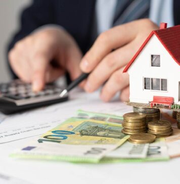 Guía Completa: Los Impuestos que debes conocer al comprar o vender tu casa en México Impuestos que debes conocer al comprar o vender tu casa en México - Foto Freepik