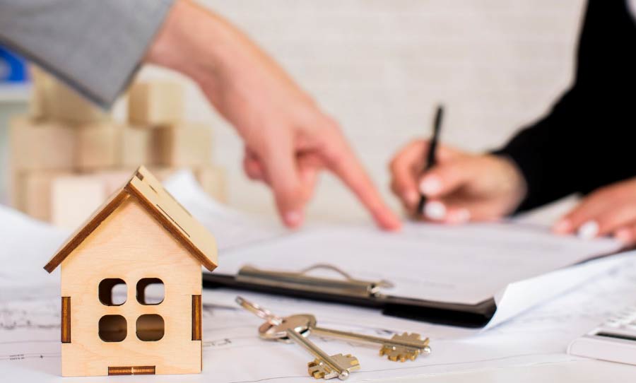 Cómo protegerte de inmobiliarias fraudulentas en México - Foto Freepik