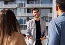 Bróker Inmobiliario en México: El profesional que necesitas para invertir inteligentemente Bróker Inmobiliario en México- Foto Freepik