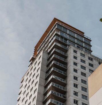 Convierte tus impuestos prediales en beneficios fiscales: Guía completa para México 2025 Convierte tus impuestos prediales en beneficios fiscales - Foto Freepik