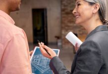 El arquitecto de tus Sueños: Descubre el papel fundamental del promotor inmobiliario en México Descubre el papel fundamental del promotor inmobiliario - Foto Freepik