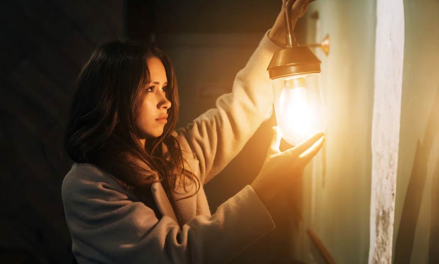 Guía Completa: Todas las formas de pagar tu recibo de luz CFE en México - Foto Freepik