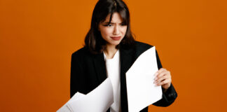 Cuando las promesas se rompen: Qué hacer si no se cumple tu contrato de compraventa en México Qué hacer si no se cumple tu contrato de compraventa - Foto Freepik