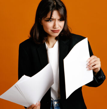 Cuando las promesas se rompen: Qué hacer si no se cumple tu contrato de compraventa en México Qué hacer si no se cumple tu contrato de compraventa - Foto Freepik