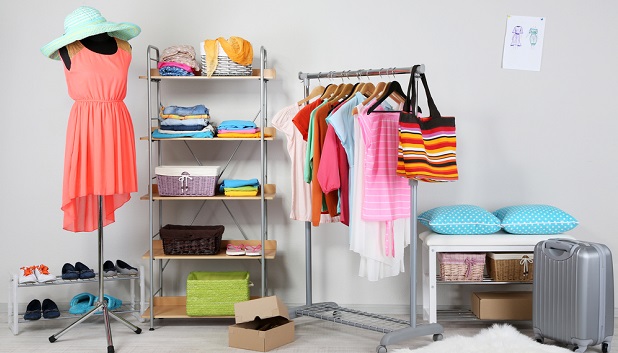 Simple clothes rack