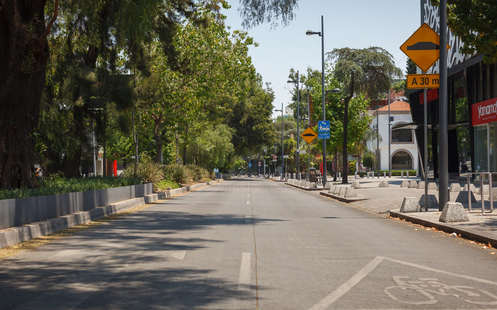 Locales y calles vacías Masaryk