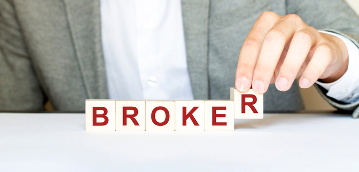 diferencias agente inmobiliario y broker inmobiliario