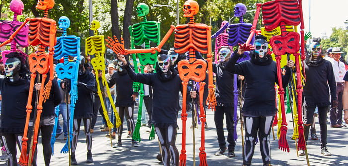 desfile de día de muertos en CDMX